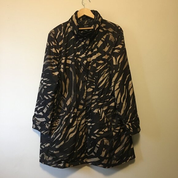 Alfani Abstract Animal Print Collared Jacket - Picture 3 of 13